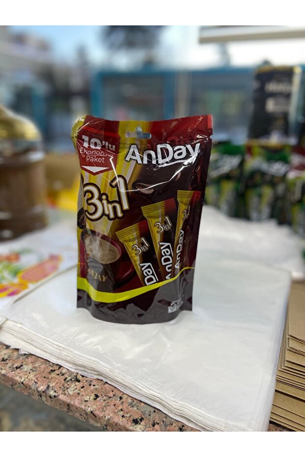 Anday üçü bir arada kahve