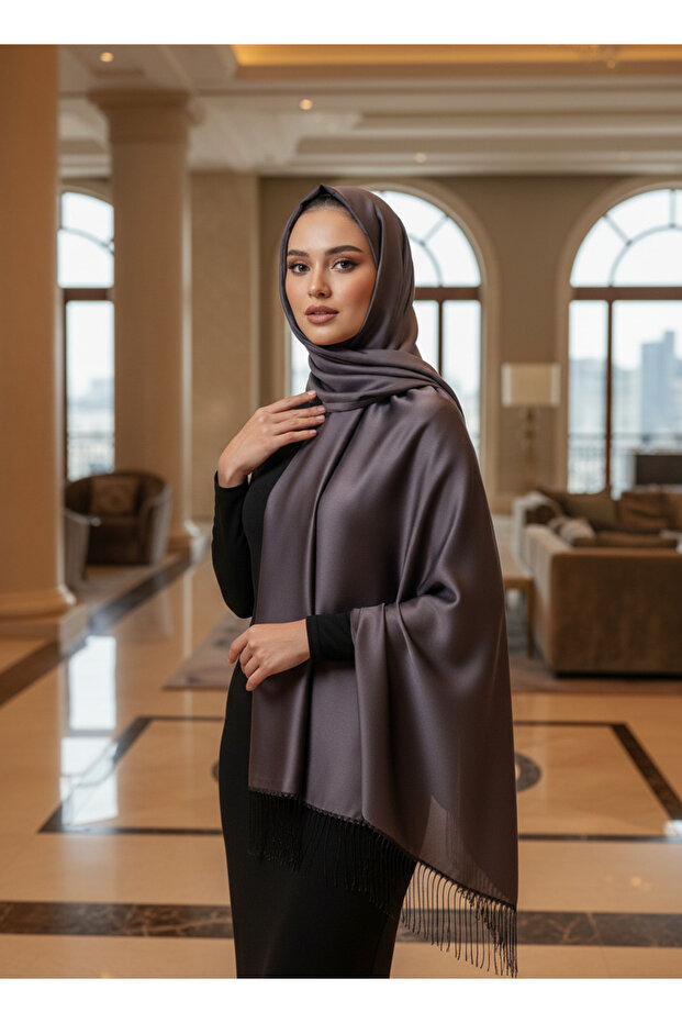 Shiny Lilac Shawl - 2