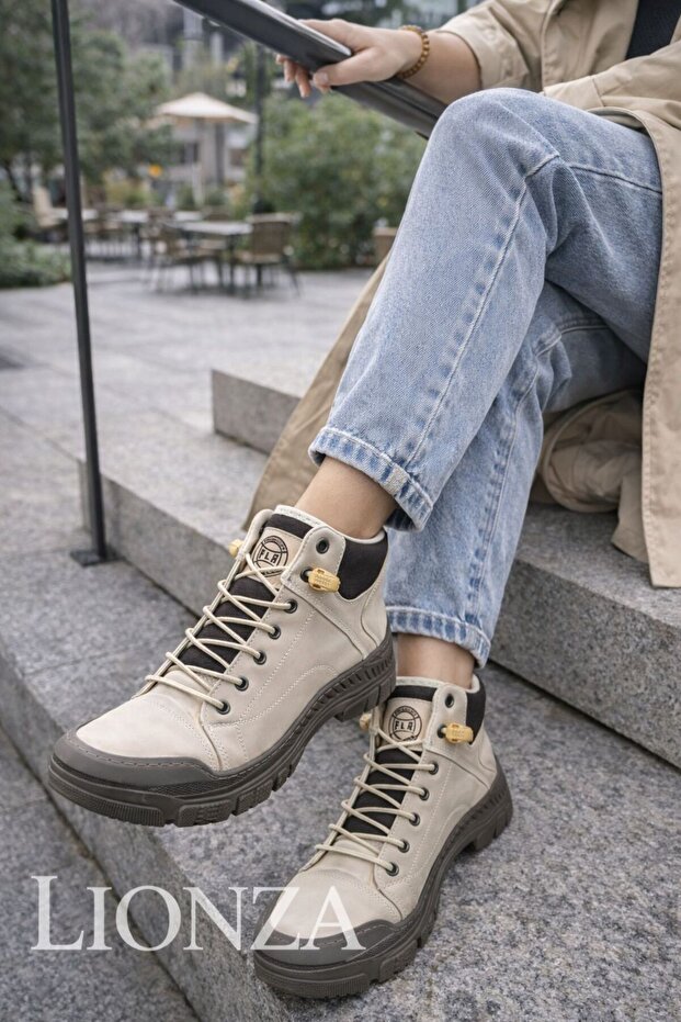 BOT Bot & Bootie - 1