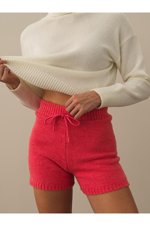 Kadın Pembe Regular Fit Triko Şort - 1