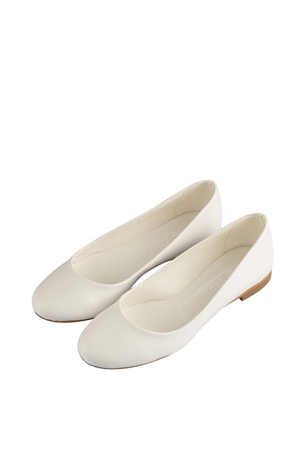 Mlada Baletanke i Bela Koža - 3