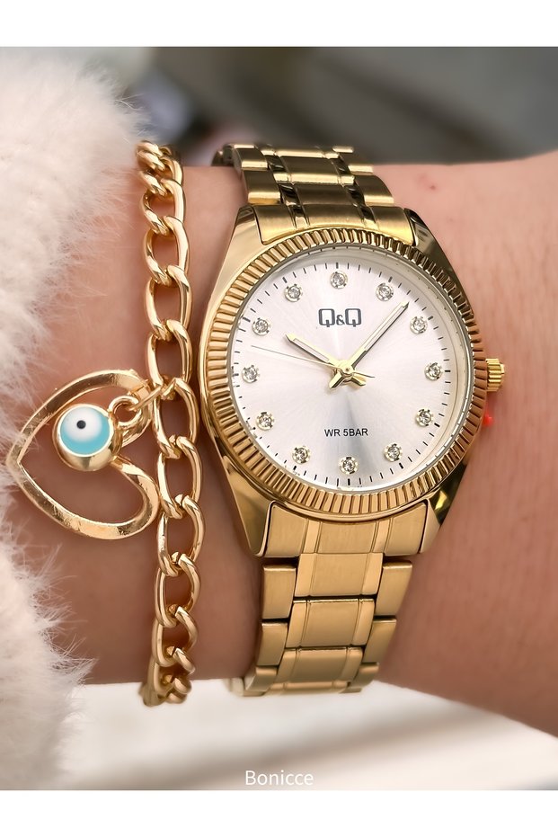 Steel Strap, Waterproof, Gold Color Women's Wristwatch + bracelet
