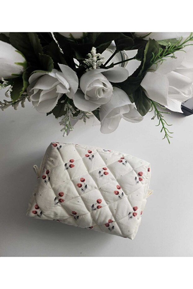 Makyaj Çantası - 2