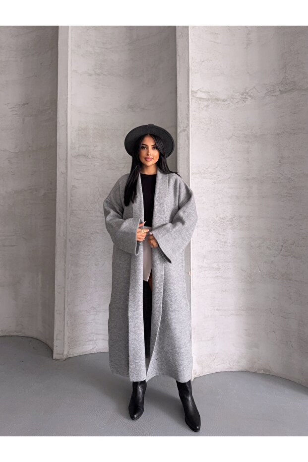 سترة طويلة بياقة شال