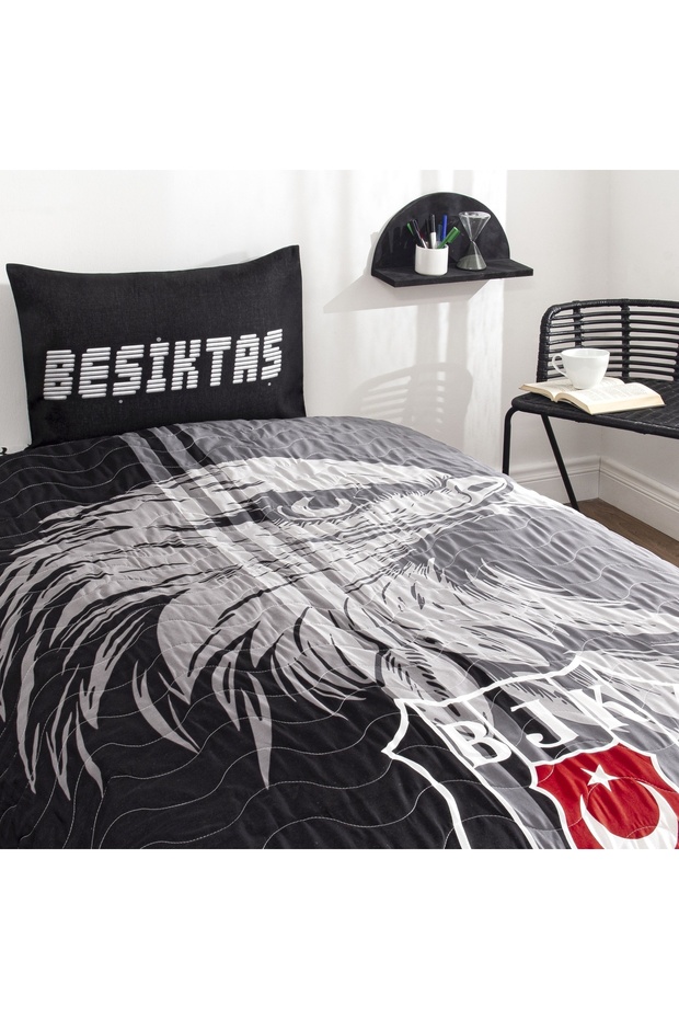 Licensed Beşiktaş Kartal Complete Set
