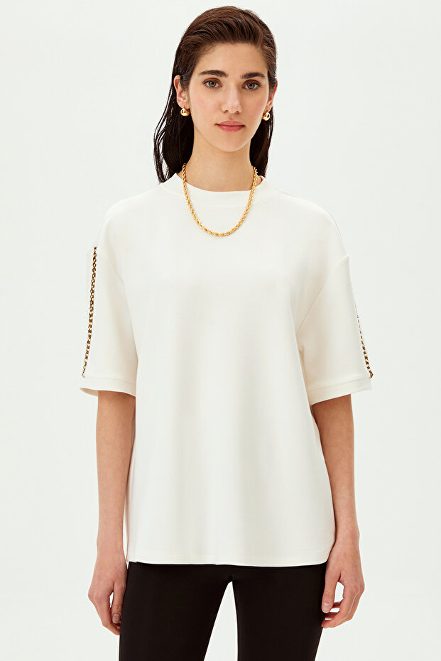 İnci İşlemeli Düşük Kol Regular Örme Tişört - 4