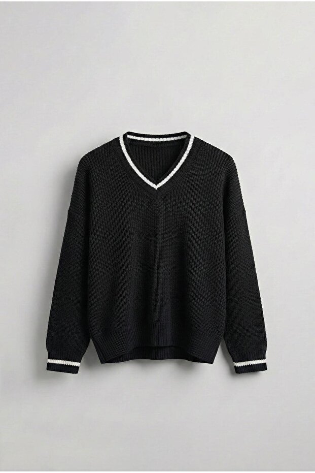 Men's V-Neck Oversize Contrast Detailed Sweater Black