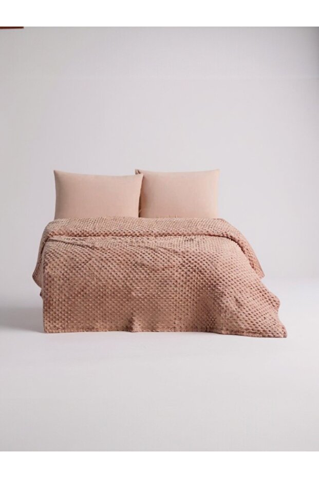 Tomurcuk Double Blanket – Soft, Warm and Durable