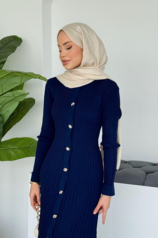 10 Düğmeli Triko Elbise - 3