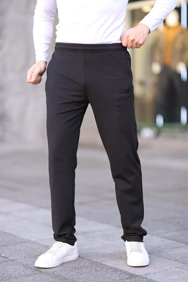 Men's Comfortable Fit Black Sweatpants