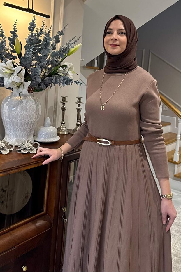 İrem Kemerli Çelik Örme Triko Elbise Sütlü Kahve - 2