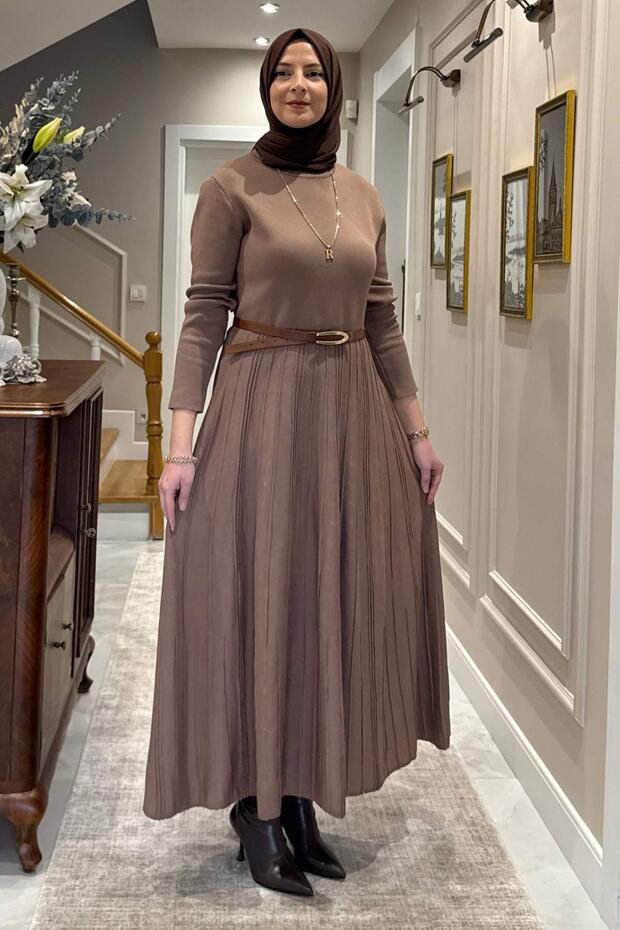 İrem Kemerli Çelik Örme Triko Elbise Sütlü Kahve - 4