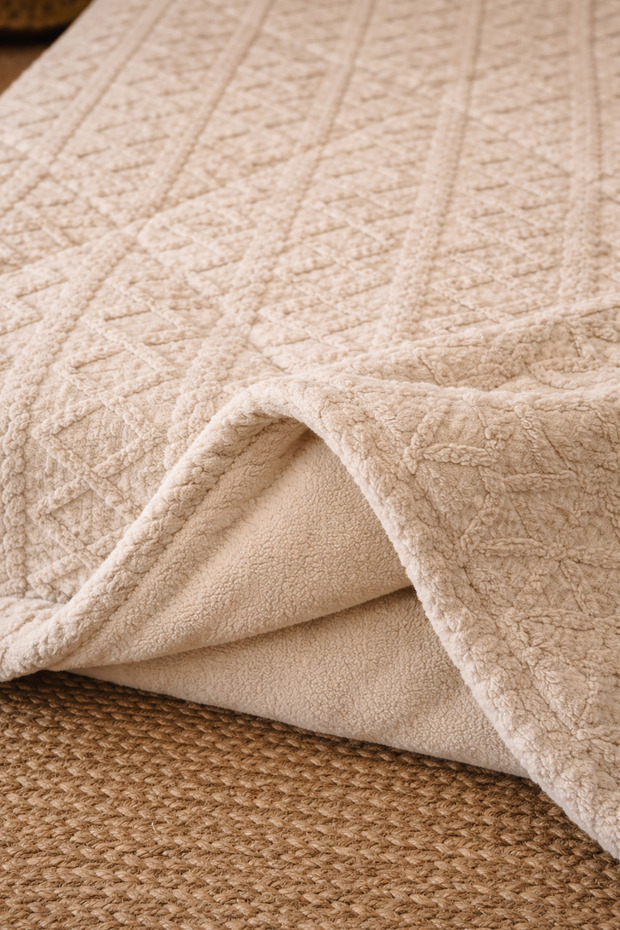 AYLA COMFORTER SET - 3