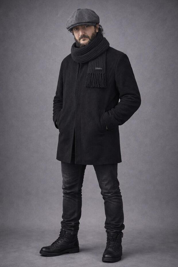Trend Men's British Style Woolen Cap Hat & Thessaloniki Knitted Tassel Scarf Set
