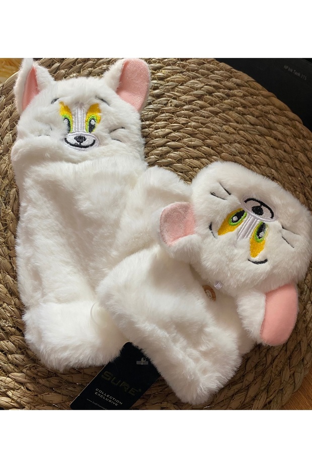 Cute Panda Fur Inside Fingerless Plush Gloves with Openable and Closeable Cover