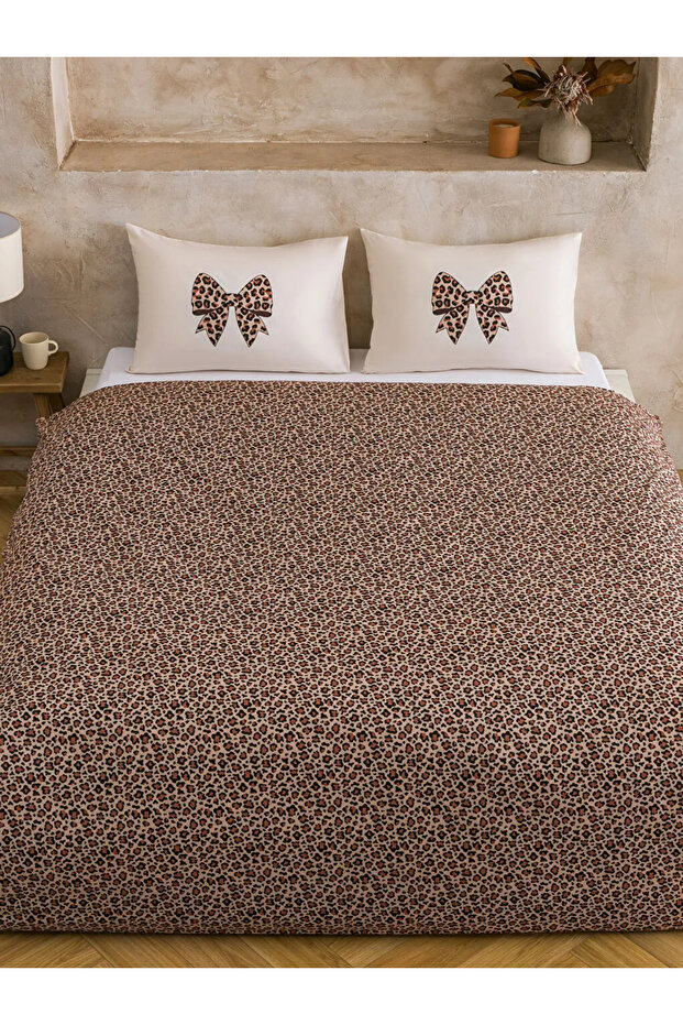 طقم غطاء لحاف مزدوج بنمط الفهد المختلط من LCW HOME