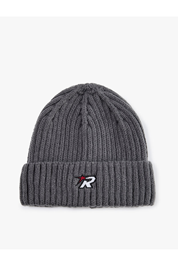 Embroidered Beret