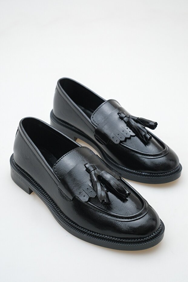 Women's Special Design Elegant Tassel Detailed Loafer Shoes