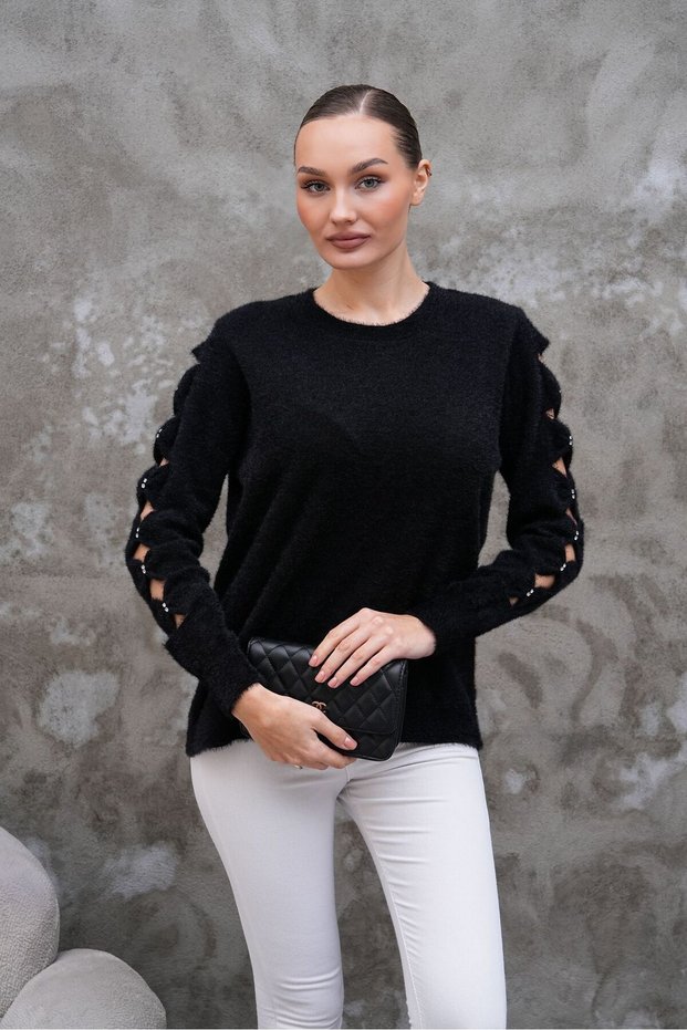 Black.Yu.Muş.Ak Textured Sleeves Tran.Spa.Ran Stone Embellished Round Neck Sak.Alı Stylish and Cool Knitwear