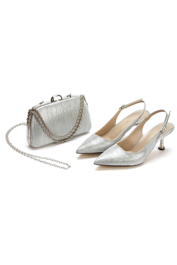 Women's Pointed Toe Style Heeled Evening Dress Shoes and Portfolio Clutch Chain Strap Bag