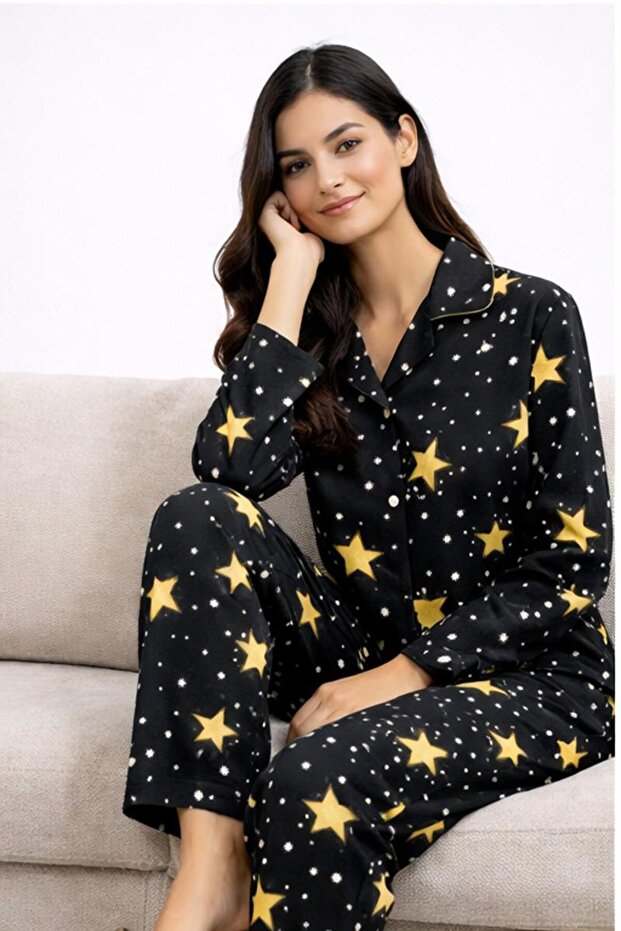 طقم بيجامة بأكمام طويلة وأزرار أمامية - 2