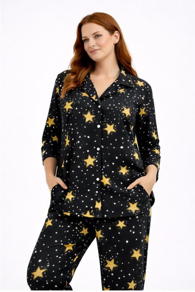 طقم بيجامة بأكمام طويلة وأزرار أمامية - 4