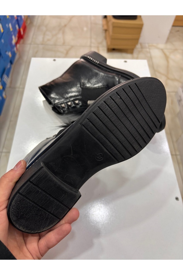 kadın rugan bot - 4