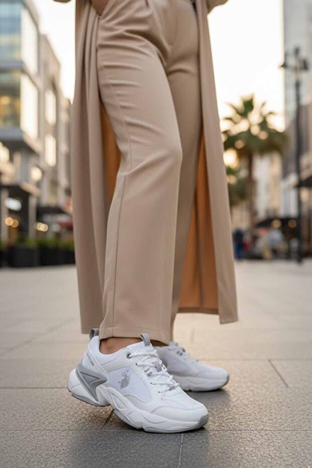 Women's White Chunky Sole Sneaker Usp100