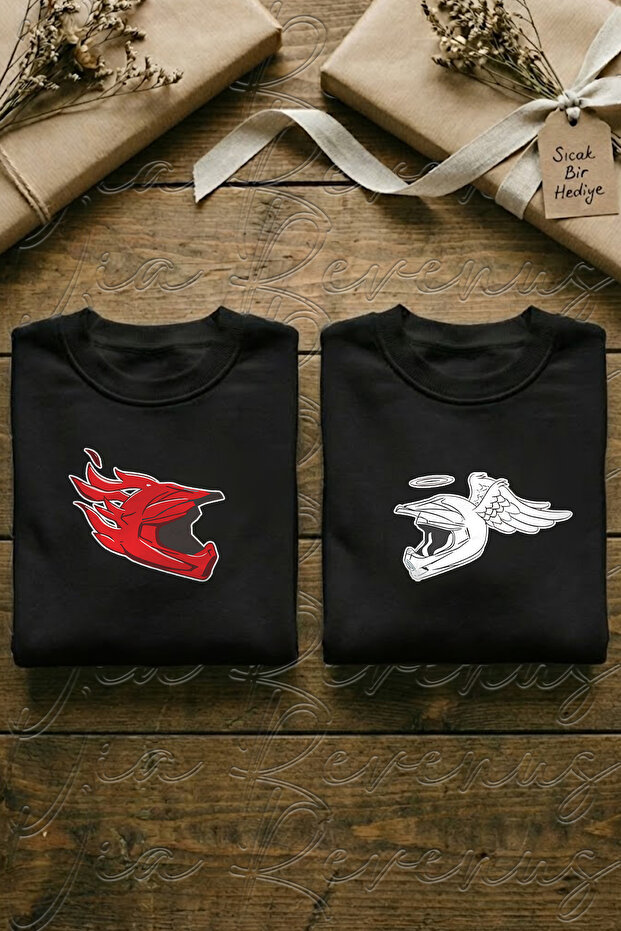 Motorcyclist Lover Helmet Printed Unisex Oversized Crew Neck Sweatshirt Lover Couple Combination (Set of 2)