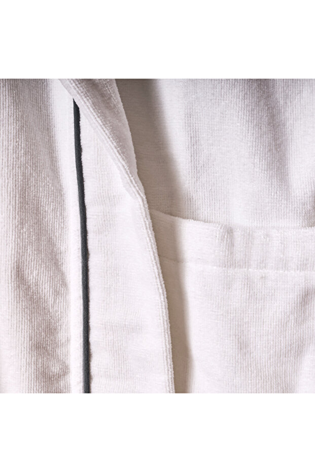 Soft Robe Bathrobe - White - Size S/M - 3