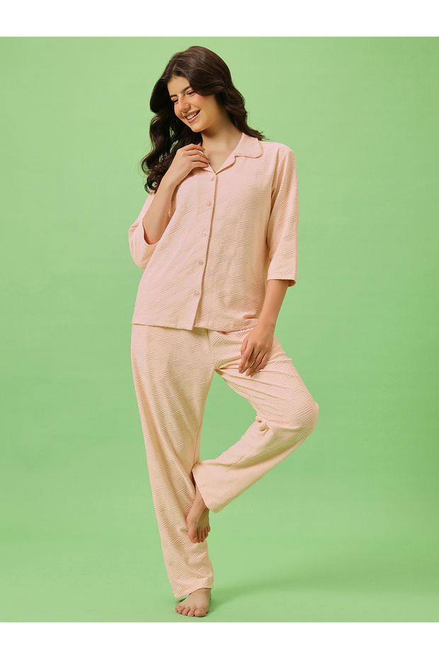طقم قميص بيجاما بأزرار سادة - 1