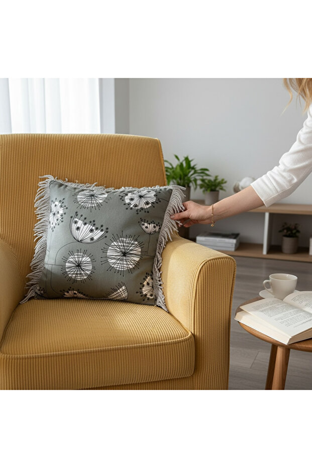 Tasseled Cushion Cover