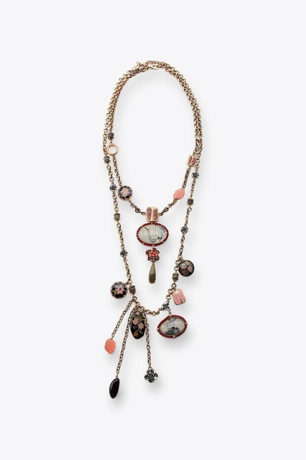 Çoklu Charmlı Kolye - 1