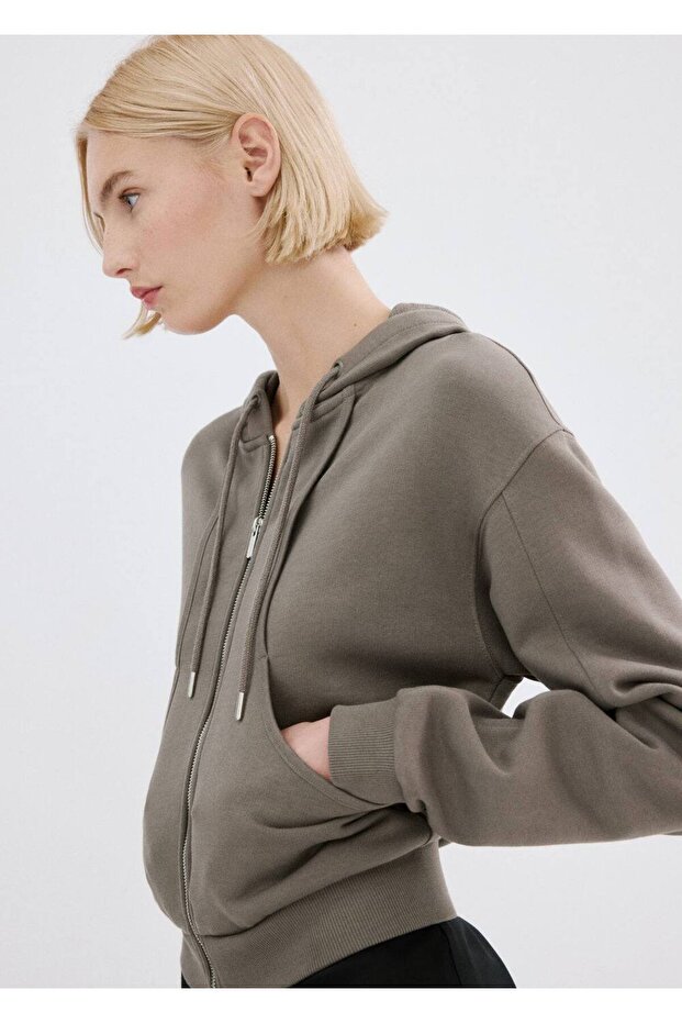 Kapüşonlu sweatshirt - 7