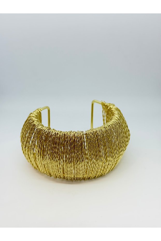 Woman | Non-Tarnish Steel Cuff Bracelet | Gold