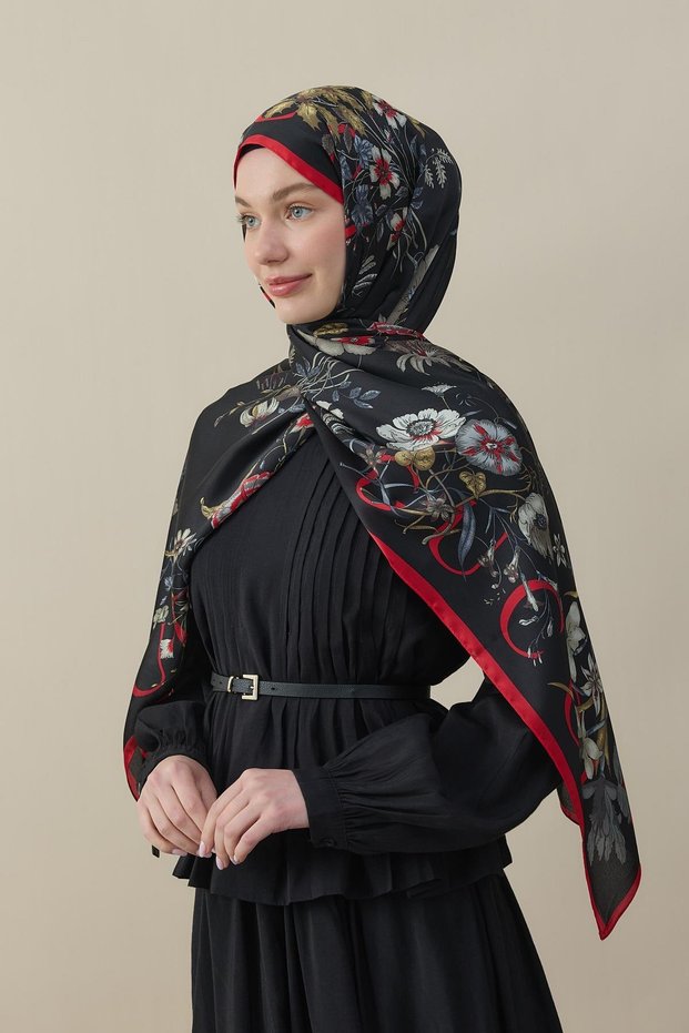 Flora Luxe Voile Silk Shawl Black Red