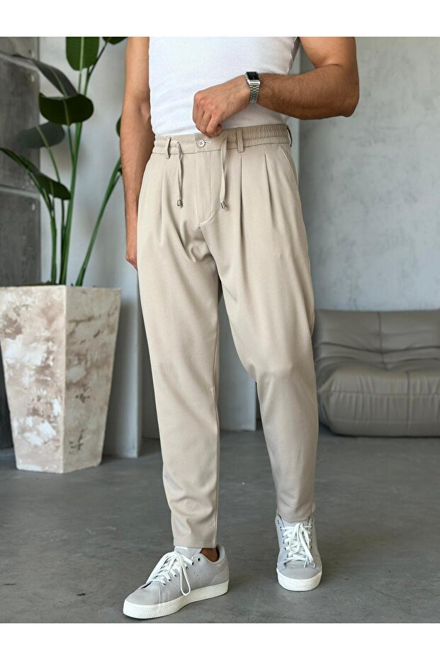 Corduroy Pleated Jogger Pants Cream