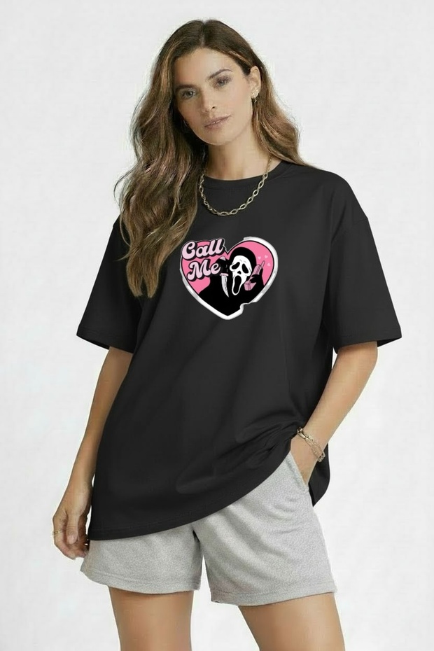 Squeal Heart Printed Unisex T-Shirt