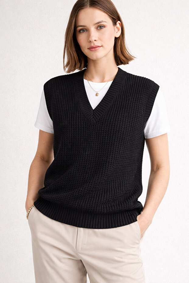 V-neck knitwear jacket