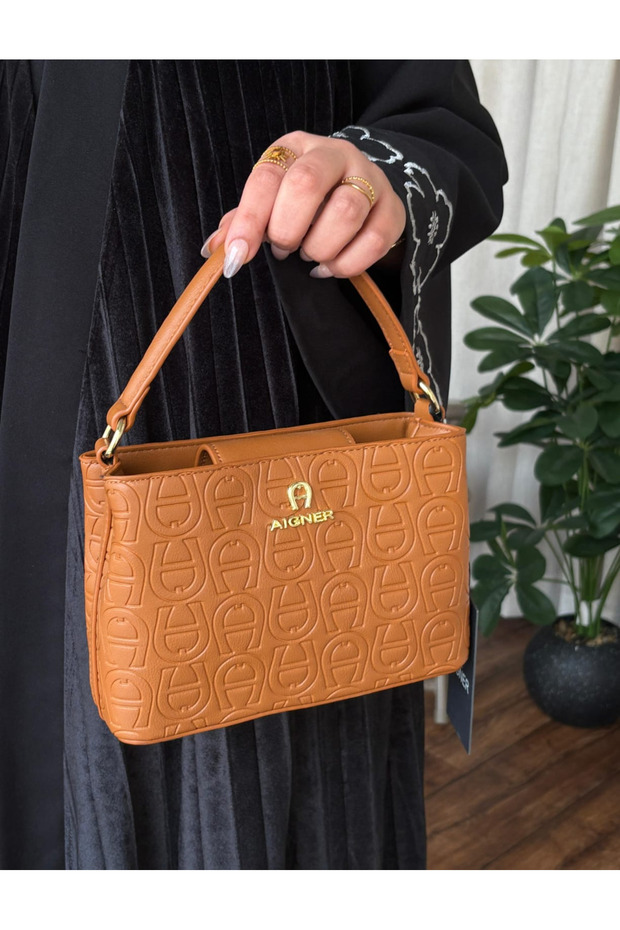 حقيبة كتف معا ملحقاتها - 2