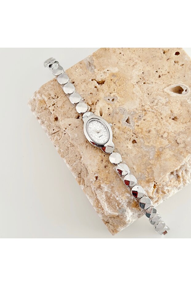 ساعة ميلا فضية بيضاء - 1