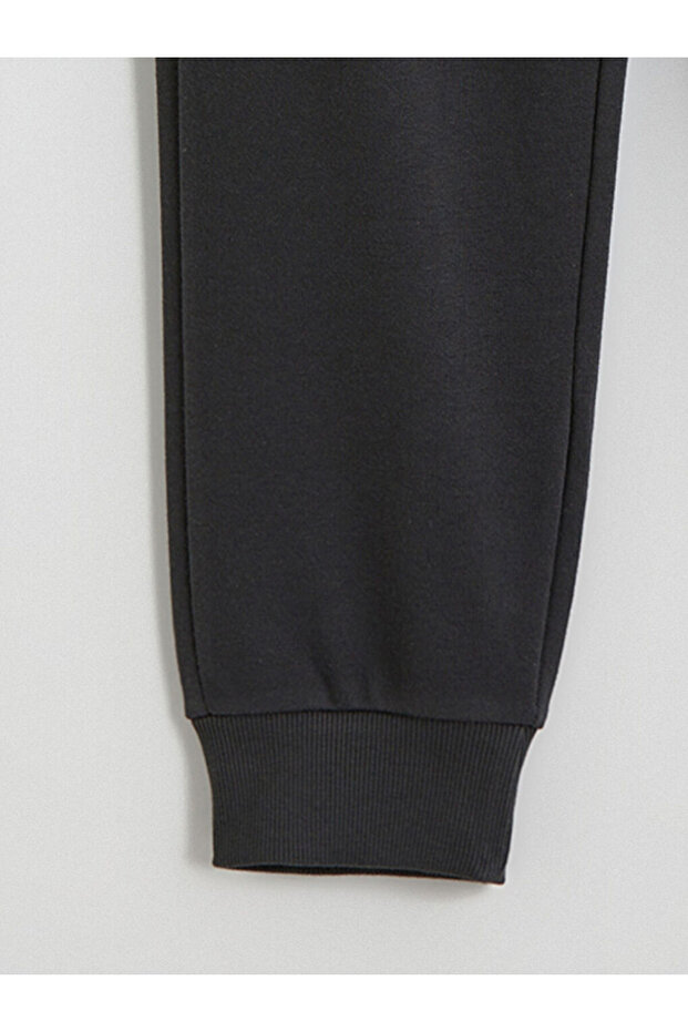 Boys' Jogger Sweatpants with Elastic Waist