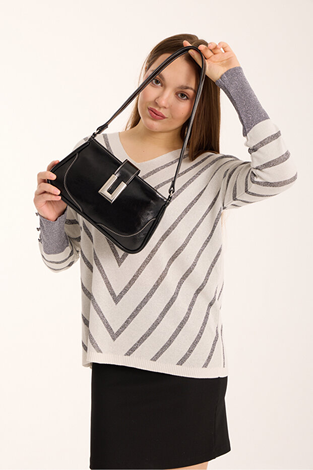 Black Patent Leather Women's Dream Baget Bag