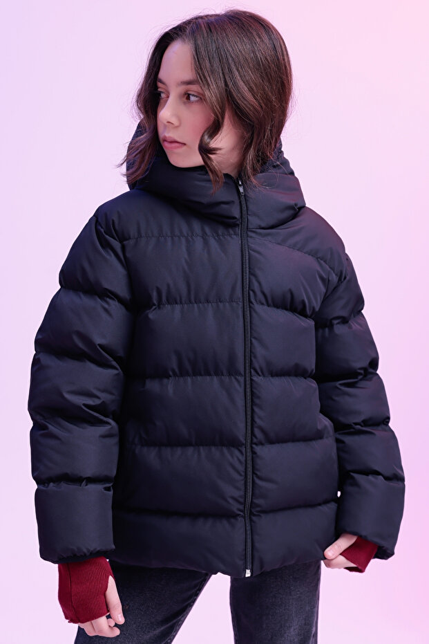 Girl's Black Water and Windproof K Hooded Puffer Jacket with Fleece Inside
