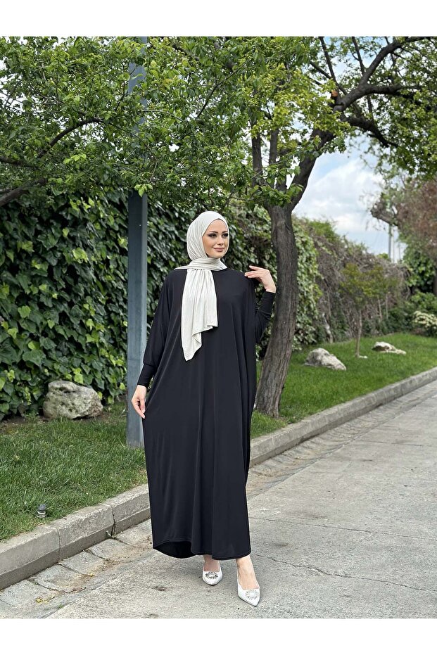 فستان صلاة أسود بأكمام طويلة للنساء من تريند