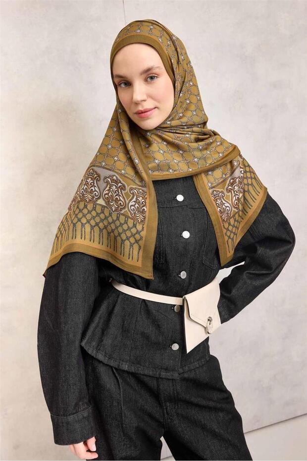 شال فيسكوز عضوي بنمط حبل باللون الأخضر الزيتي 195x75