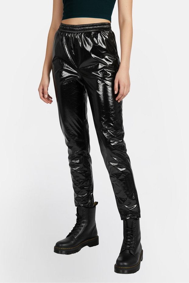 Women Regular Fit Faux Leather Skinny Pants,