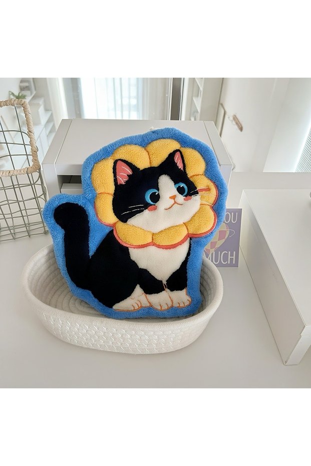 1 Cute Cat Hand Towel Coral Fleece Strong Water Absorption Bathroom Kerchief Hanging Style Soft Was.