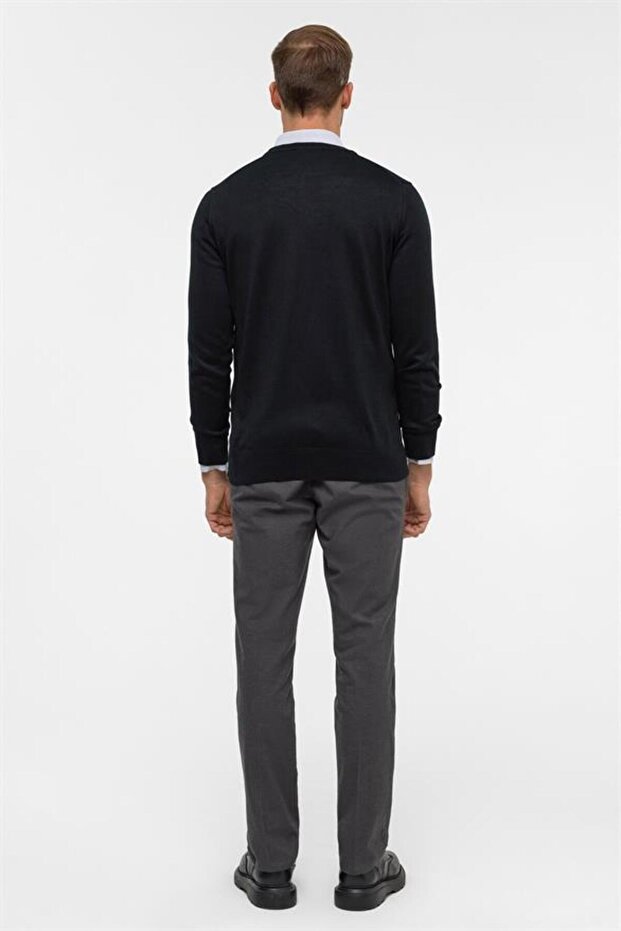 Siyah Regular Düz V Yaka Triko - 8