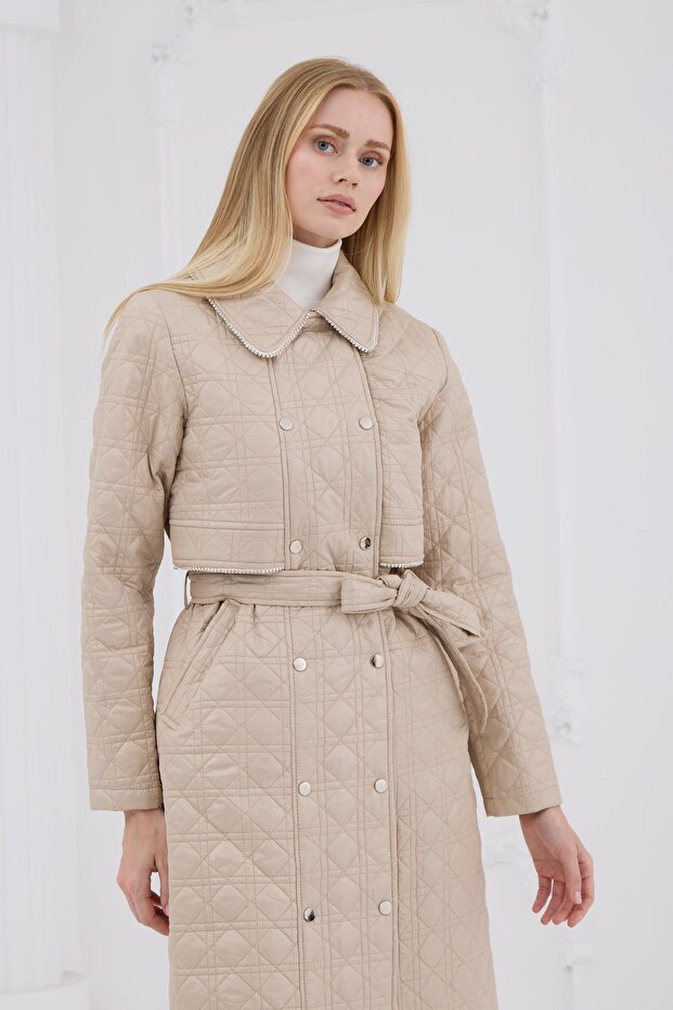 Taş Şeritli Kapitone Uzun Kap - Bej - 3